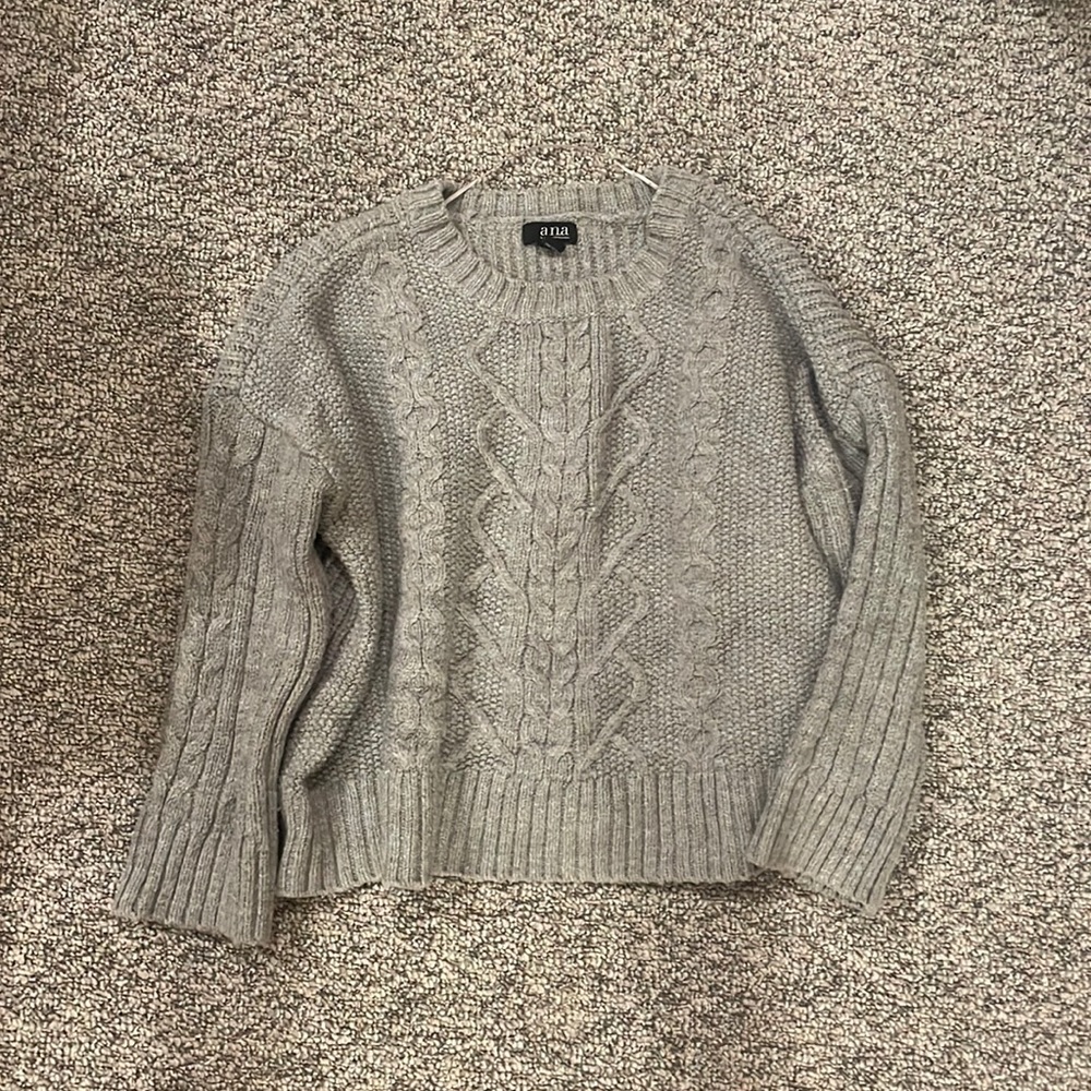 Grey cable knit sweater size large